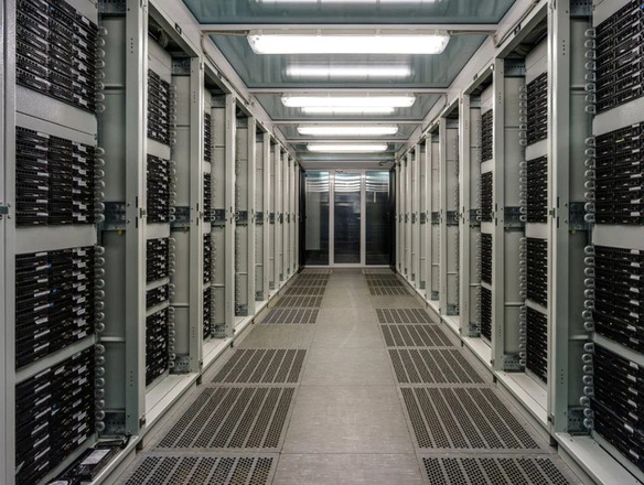 EXA Data Center in Canada (Toronto)